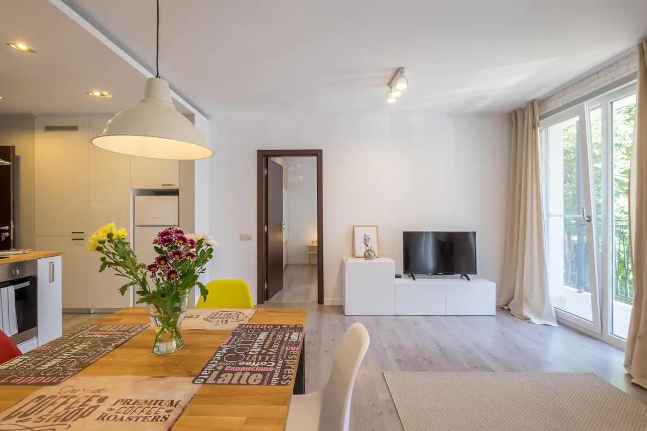 Quiet & Airy Modern Apt. Top Centre Free Parking Sofia Eksteriør bilde